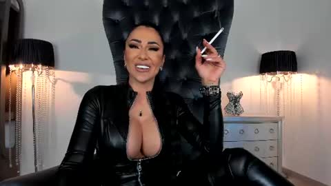 mistresskennya online show from 06-10-26, 04:12