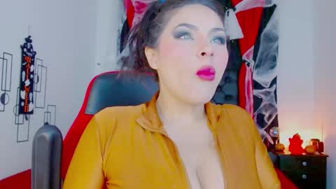 Mistresslombana online show from 10-27-25, 05:33