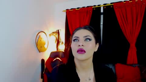 Mistresslombana online show from 05-30-26, 06:21