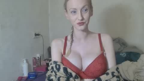 mistressmilly32 online show from 02-25-26, 09:02
