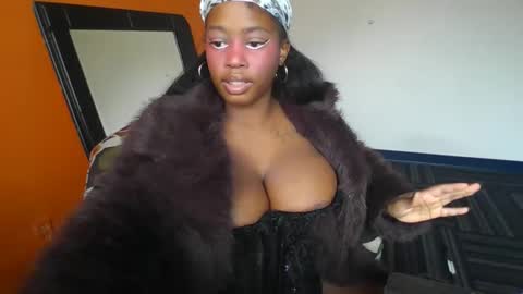 mistressmochareign online show from 02-27-26, 07:25