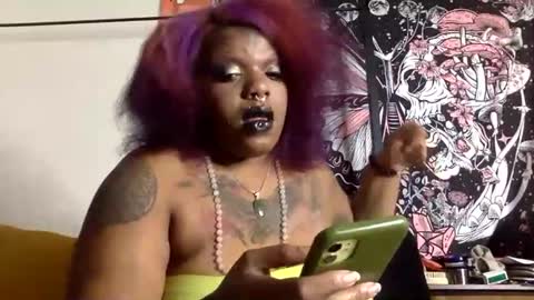 Snapshot of mistressmystii chatting on 12-12-24, 02:59 Mistress Mystii online show from 12-12-24, 02:59