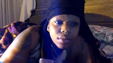 Snapshot of mistressmystii chatting on 12-30-24, 02:31 Mistress Mystii online show from 12-30-24, 02:31