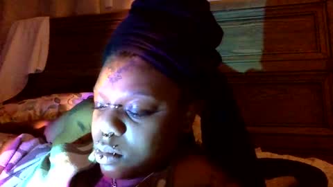 Snapshot of mistressmystii chatting on 12-30-24, 05:37 Mistress Mystii online show from 12-30-24, 05:37