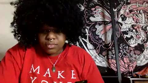 Snapshot of mistressmystii chatting on 01-04-25, 01:21 Mistress Mystii online show from 01-04-25, 01:21