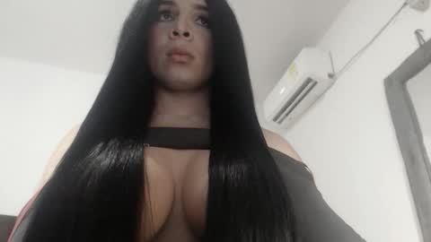 ALICE MADANE online show from 11-13-25, 05:06