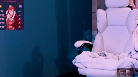 Jenny online show from 02-11-25, 08:48