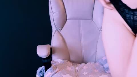 Jenny online show from 02-14-25, 12:03