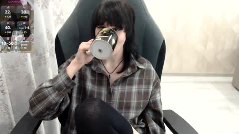 misty_dark online show from 10-06-25, 10:56