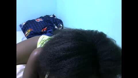 Snapshot of misty_shee chatting on 02-03-25, 12:36 misty_shee online show from 02-03-25, 12:36