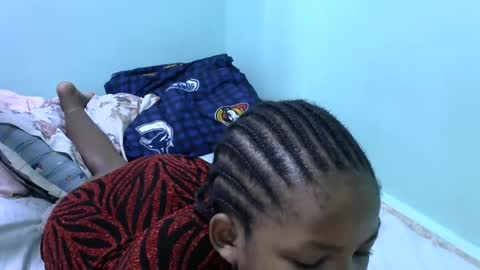 Snapshot of misty_shee chatting on 02-06-25, 01:10 misty_shee online show from 02-06-25, 01:10