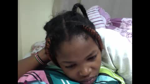 Snapshot of misty_shee chatting on 10-13-25, 08:53 misty_shee online show from 10-13-25, 08:53