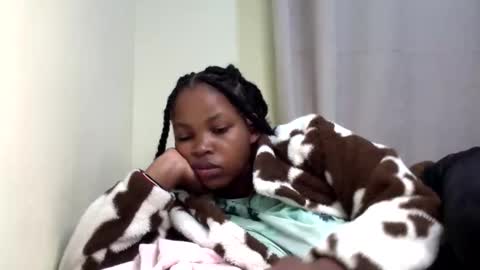 Snapshot of misty_shee chatting on 10-16-25, 07:09 misty_shee online show from 10-16-25, 07:09