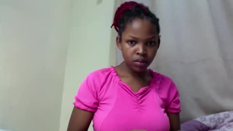 Snapshot of misty_shee chatting on 04-25-26, 01:36 misty_shee online show from 04-25-26, 01:36