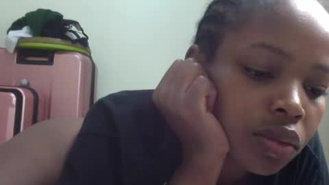 misty_shee online show from 06-12-26, 11:03