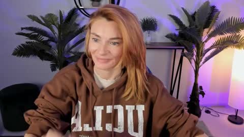 MistyBarnes NONUDE MODEL online show from 12-23-24, 08:44