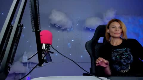 MistyBarnes NONUDE MODEL online show from 03-10-25, 02:59