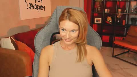 MistyBarnes NONUDE MODEL online show from 10-05-25, 02:37