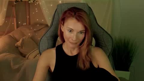 MistyBarnes NONUDE MODEL online show from 10-23-25, 01:10