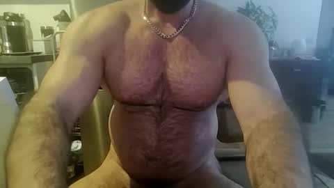 Snapshot of mitchbull chatting on 03-18-26, 03:59 mitchbull online show from 03-18-26, 03:59