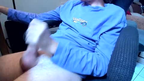 Snapshot of mitchelletbella chatting on 01-11-25, 09:47 MitchellBWC online show from 01-11-25, 09:47