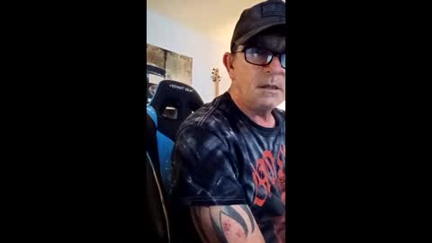 Snapshot of mitchnails69 chatting on 05-19-26, 04:08 BobbyMitchGa online show from 05-19-26, 04:08