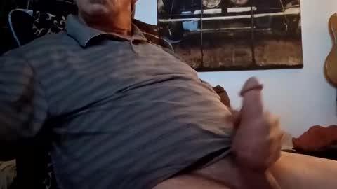 Snapshot of mitchnails69 chatting on 05-23-26, 04:39 BobbyMitchGa online show from 05-23-26, 04:39