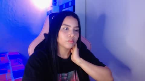 Hanna online show from 04-07-26, 02:23