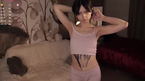 Yuka online show from 10-09-25, 04:16