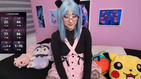  Miwa Violet  online show from 09-19-25, 01:07