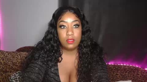 Snapshot of mixedlovers chatting on 09-17-25, 06:31 Precious online show from 09-17-25, 06:31