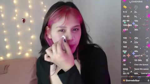 Snapshot of mixie_cute chatting on 03-05-25, 09:48 mixie_cute online show from 03-05-25, 09:48