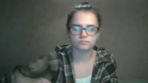 Snapshot of miyabe chatting on 12-08-24, 07:15 Milana online show from 12-08-24, 07:15