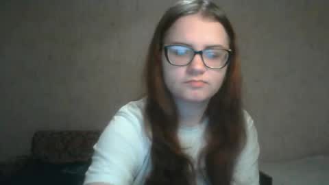 Snapshot of miyabe chatting on 12-22-24, 07:22 Milana online show from 12-22-24, 07:22