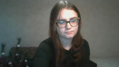 Snapshot of miyabe chatting on 01-05-25, 07:07 Milana online show from 01-05-25, 07:07