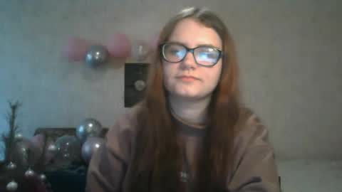 Snapshot of miyabe chatting on 02-18-25, 01:22 Milana online show from 02-18-25, 01:22