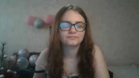 Snapshot of miyabe chatting on 03-02-25, 10:14 Milana online show from 03-02-25, 10:14