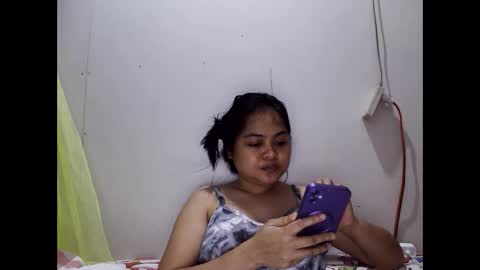 Snapshot of mizindependent chatting on 02-13-25, 12:43 Cutiepie online show from 02-13-25, 12:43