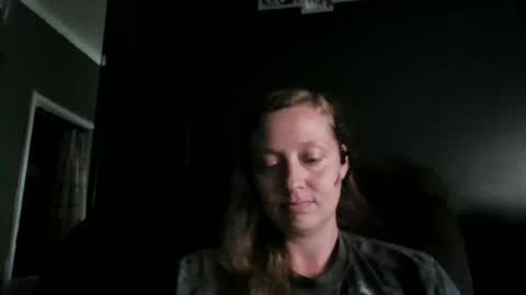 Snapshot of miztrezk chatting on 09-11-25, 06:52 miztrezk online show from 09-11-25, 06:52