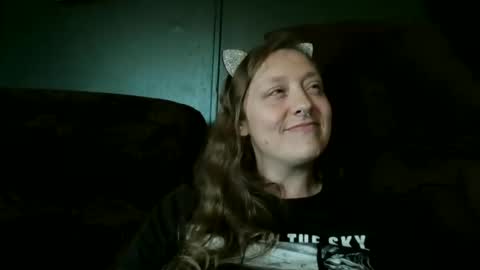 Snapshot of miztrezk chatting on 11-06-25, 07:37 miztrezk online show from 11-06-25, 07:37