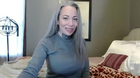 MizXtrix online show from 03-19-26, 04:33