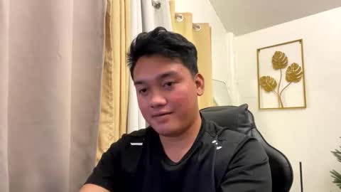 Snapshot of mj_xx7828 chatting on 12-20-25, 05:47 Michole Jay online show from 12-20-25, 05:47