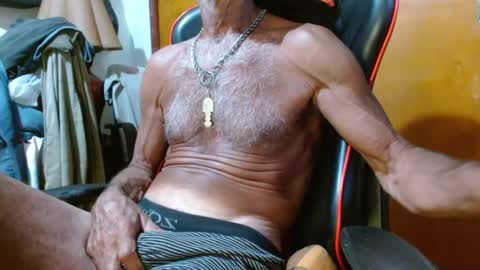 Mario jose online show from 01-17-25, 05:42