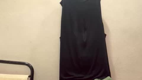 Snapshot of mlcloud chatting on 12-18-25, 07:14 MLclouD online show from 12-18-25, 07:14