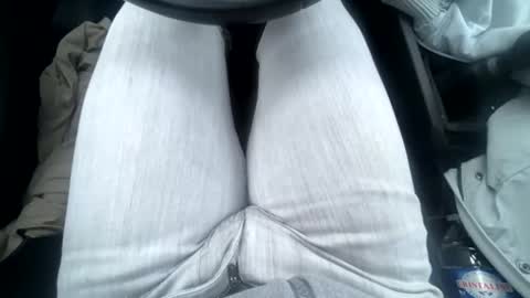 Snapshot of mmaestro42 chatting on 01-12-26, 03:50 mmaestro42 online show from 01-12-26, 03:50