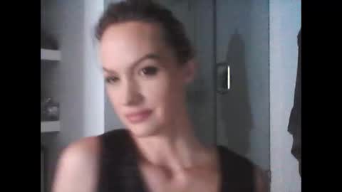Snapshot of mmmmyesplease1 chatting on 12-21-24, 03:31 mmmmyesplease1 online show from 12-21-24, 03:31
