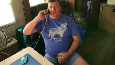 Snapshot of mmmthatsfunnn chatting on 10-08-25, 10:18 mmmthatsfunnn online show from 10-08-25, 10:18