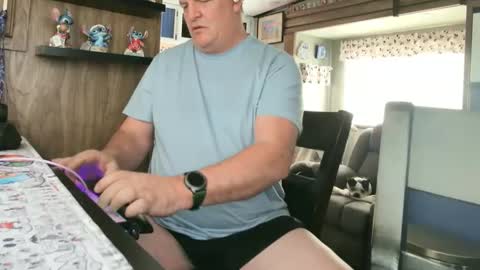 Snapshot of mmmthatsfunnn chatting on 05-07-26, 10:15 mmmthatsfunnn online show from 05-07-26, 10:15