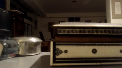 Snapshot of mmythmaker chatting on 10-19-25, 10:16 mmythmaker online show from 10-19-25, 10:16