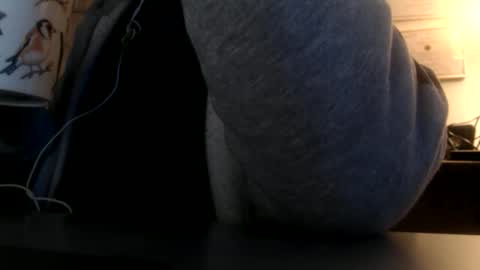 Snapshot of mmythmaker chatting on 02-02-26, 12:15 mmythmaker online show from 02-02-26, 12:15